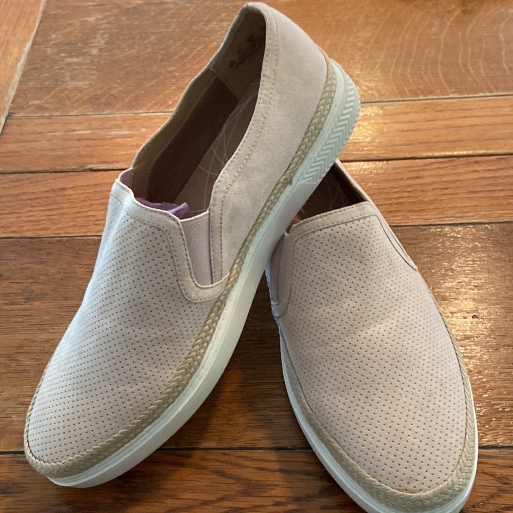Life Stride Velocity Comfort Slip-ons with memory foam